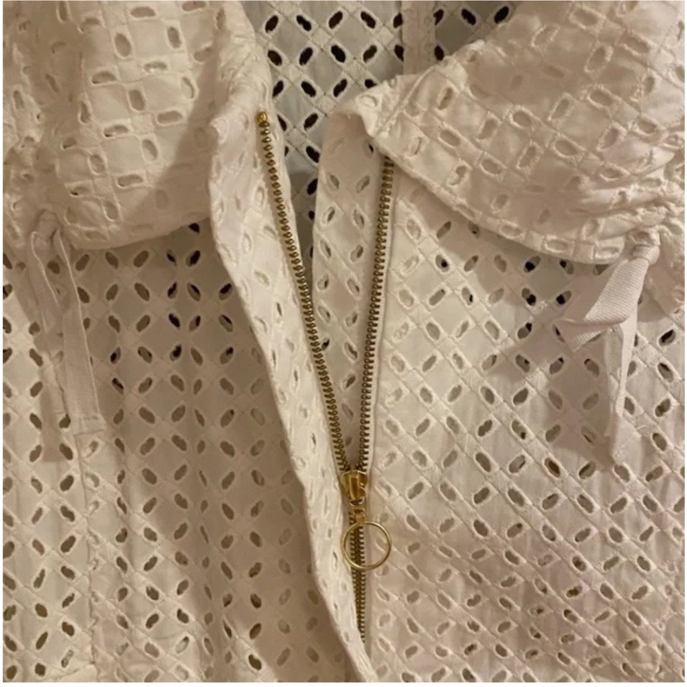 Eyelet Jacket - Picture 3 of 8